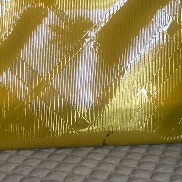 Burberry Patent Leather embossed Bilmore tote in Mustard Yellow - Picture 10 of 15